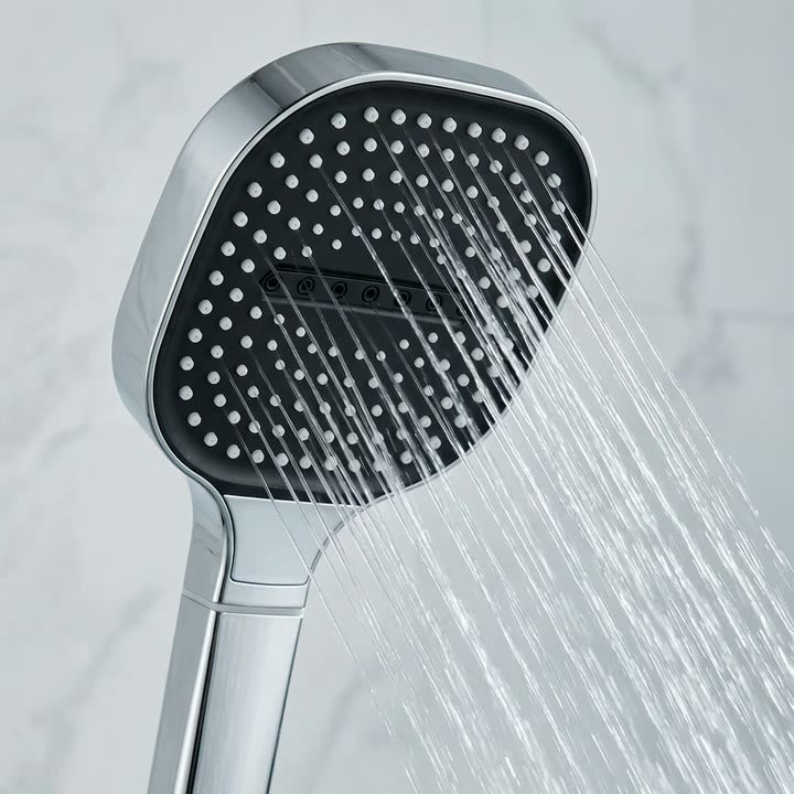 Step 3: close-up of the spray plate with water falling